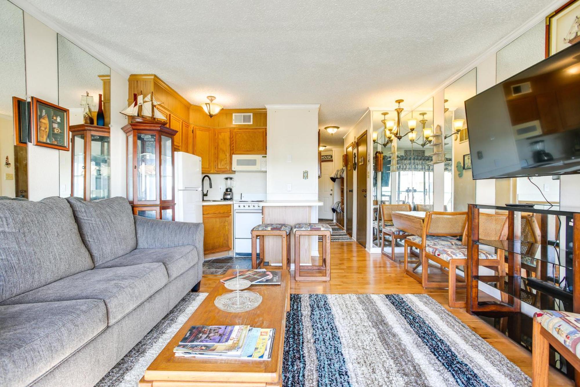 Апартаменты Galveston Retreat With Balcony And Gulf Views! Экстерьер фото